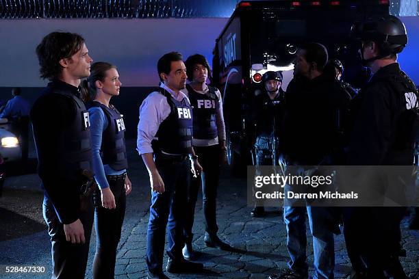 The Storm" - The BAU is shocked when SWAT apprehends Hotch and accuses him of conspiracy. As the team scrambles to prove his innocence, they suspect...