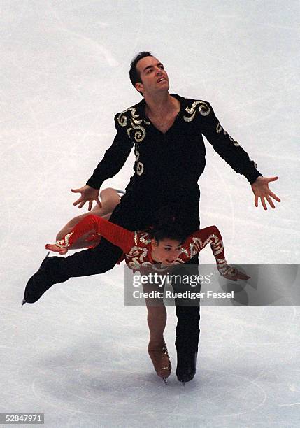 Sarah ABITBOL/Stephane BERNADIS