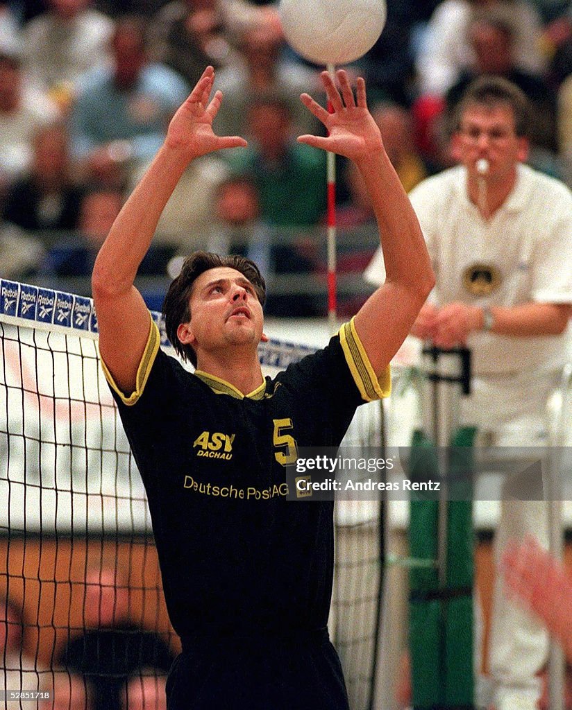 VOLLEYBALL: 1.BUNDESLIGA 95/96 ASV DACHAU 07.02.96