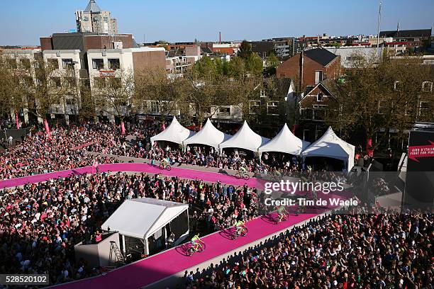99th Tour of Italy 2016 / Team Presentation Team TINKOFF / Illustration Public Fans Apeldoorn City Town Hall Square Landscape / Giro /