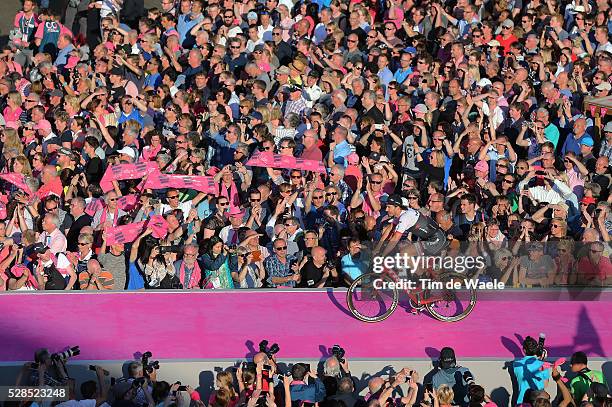 99th Tour of Italy 2016 / Team Presentation Fabian CANCELLARA Team TREK - SEGAFREDO / Public Fans / Giro /