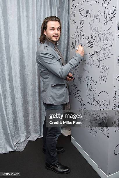 Actor Jonathan Jackson attends the AOL Build Speaker Series to discuss "Nashville" on May 05, 2016 in New York, New York.