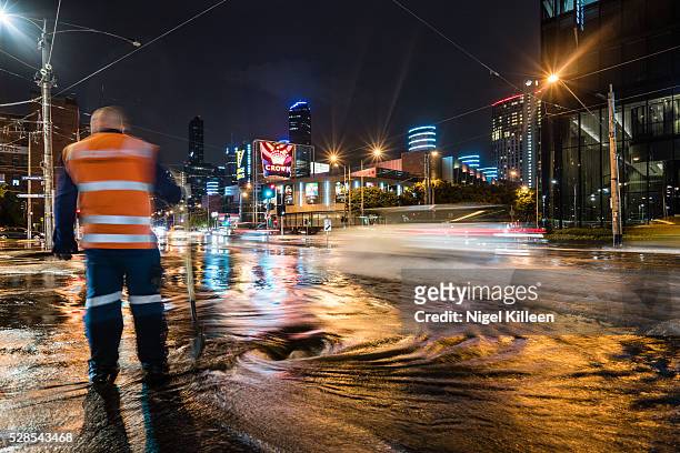 melbourne floods - melbourne city at night ストックフォトと画像