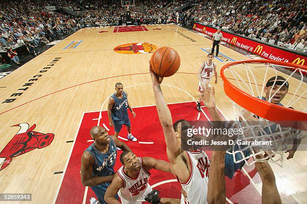 Tyson Chandler of the Chicago Bulls drives to the basket against the Washington Wizards in Game five of the Eastern Conference Quarterfinals during...