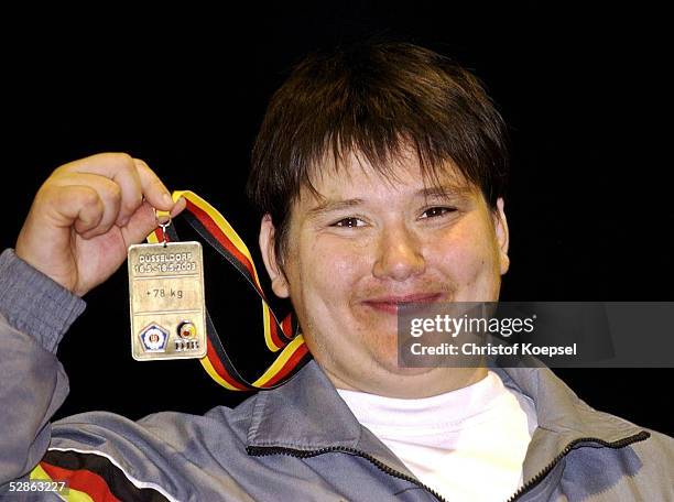 Duesseldorf; Frauen ueber 78kg; 3. Platz Sandra KOEPPEN/GER