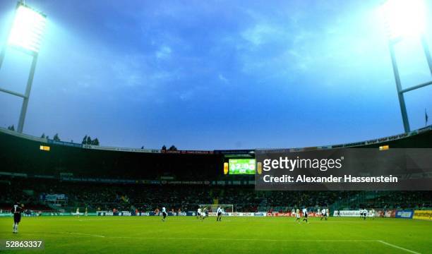 Bundesliga 03/04, Bremen; SV Werder Bremen - Eintracht Frankfurt; Bremer Weserstadion