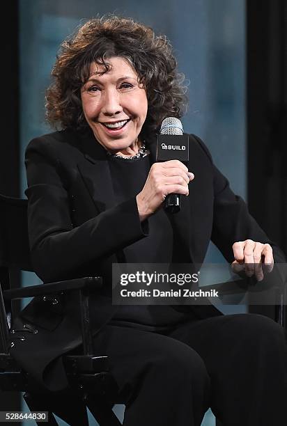 Actress Lily Tomlin attends AOL Build to discuss her show 'Grace And Frankie' on May 06, 2016 in New York, New York.