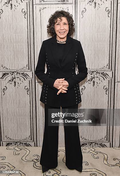 Actress Lily Tomlin attends AOL Build to discuss her show 'Grace And Frankie' on May 06, 2016 in New York, New York.