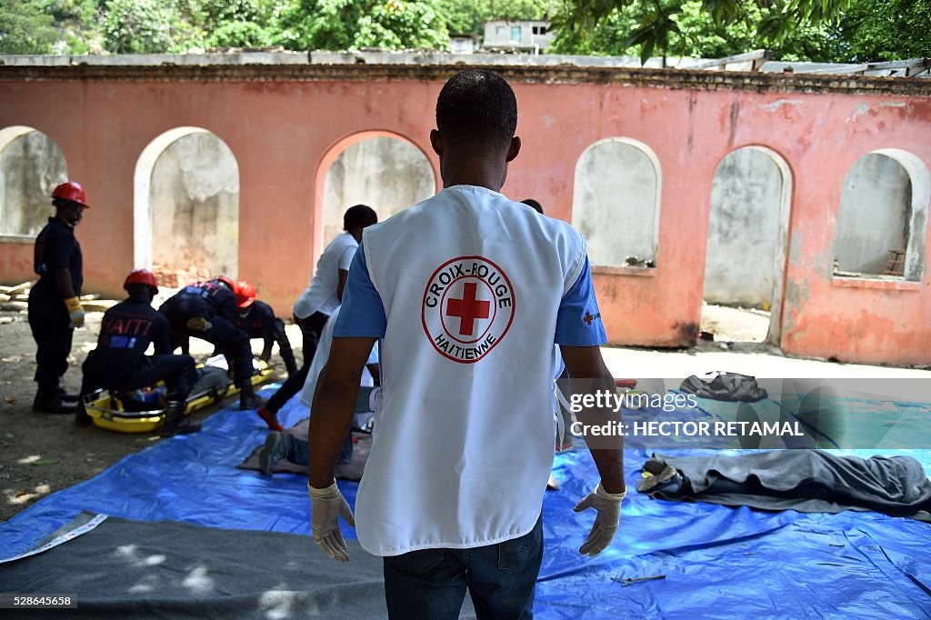 HAITI-UN-EARTHQUAKE-DRILL