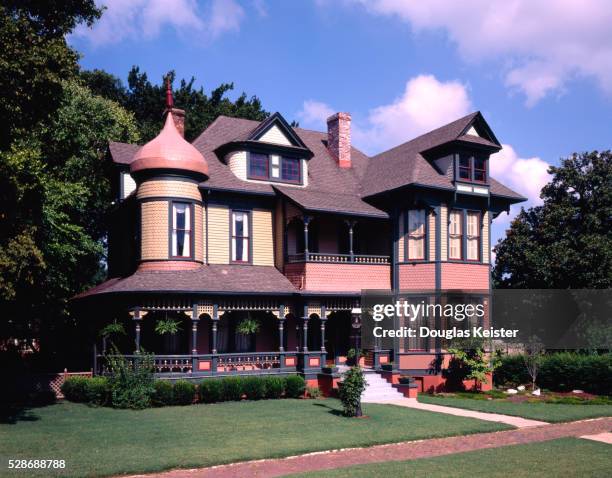 queen anne eclectic victorian style house - victorian style home stock pictures, royalty-free photos & images