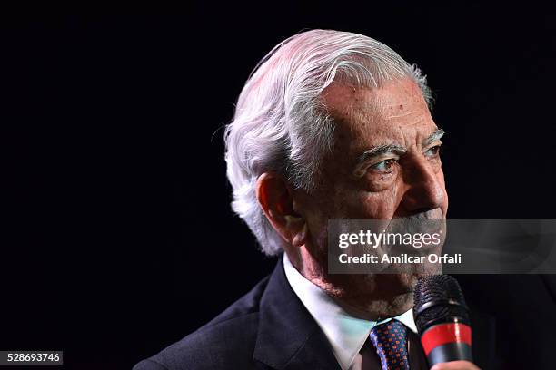 Nobel Laureate in Literature Mario Vargas Llosa speaks during a conference to present his book Cinco esquinas as part of Buenos Aires International...