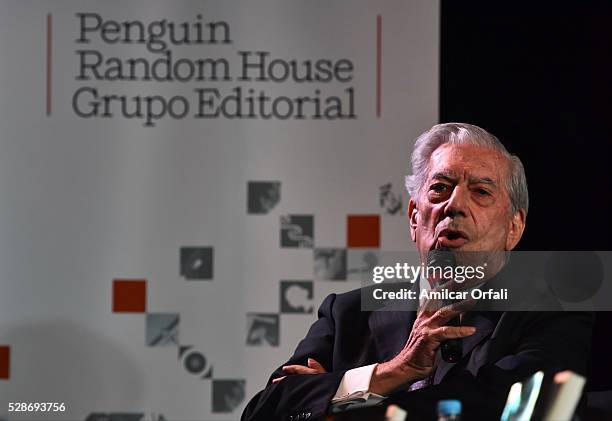 Nobel Laureate in Literature Mario Vargas Llosa speaks during a conference to present his book Cinco esquinas as part of Buenos Aires International...
