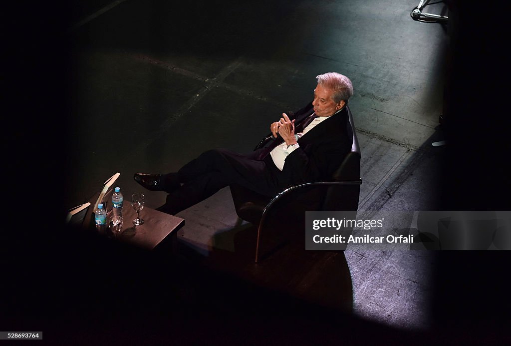 Mario Vargas Llosa Presents Cinco Esquinas in Buenos Aires