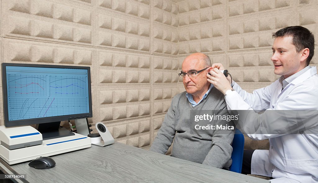 Audiologist