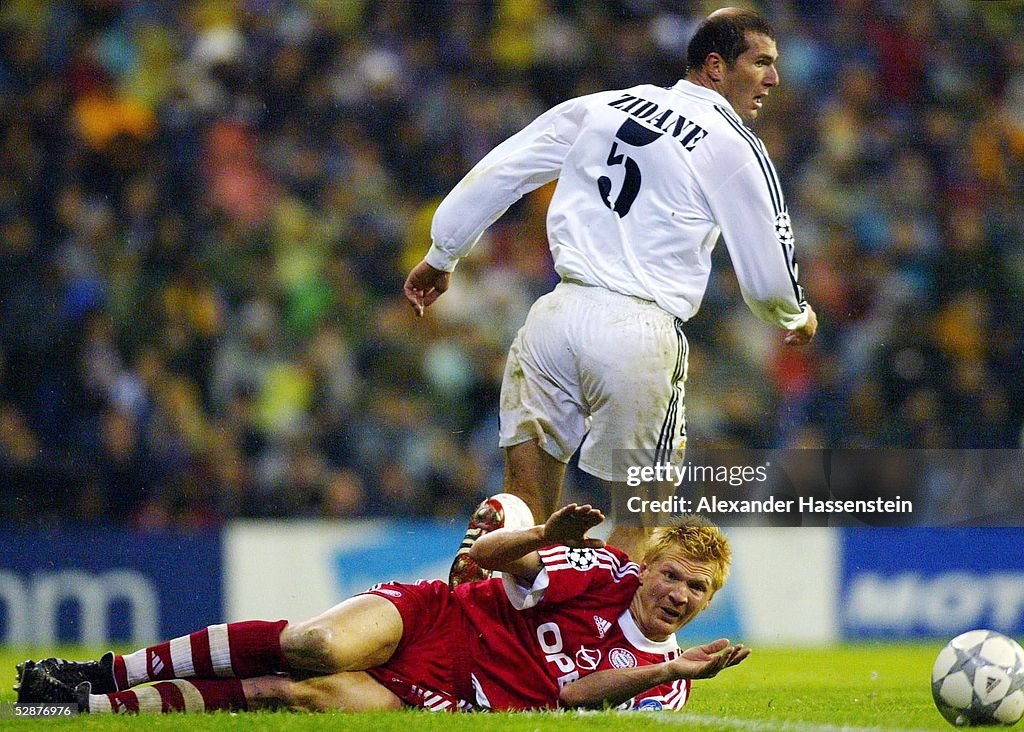FUSSBALL: CL 01/02, REAL MADRID - FC BAYERN MUENCHEN 2:0