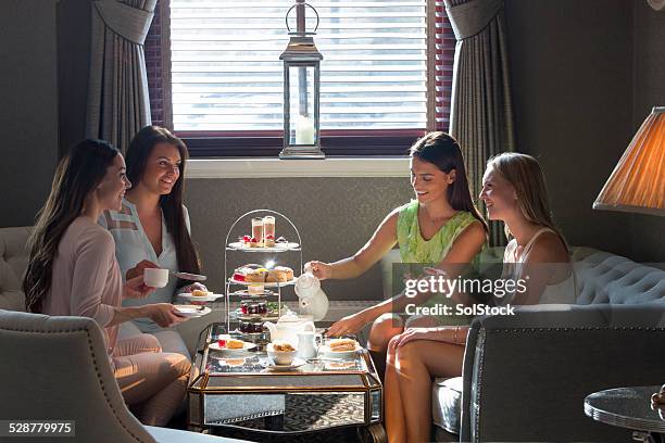 afternoon tea - tea time stockfoto's en -beelden