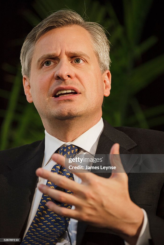 Joe Meecham Author Jon Meacham speaking at the Book Expo America in New York ...