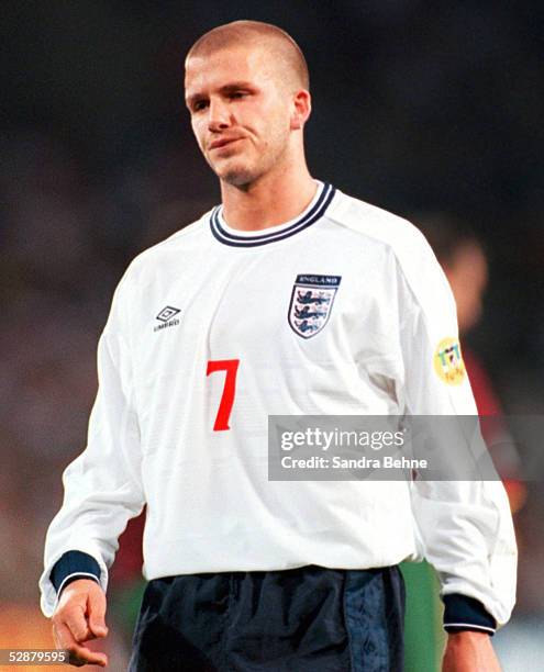 Eindhoven; PORTUGAL 2; David BECKHAM/ENG