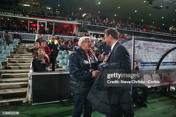 Guangzhou Evergrandes coach Marcello Romeo Lippi invites Western Sydney Wanderers coach Tony Popovic for a coffee next week before the second leg...