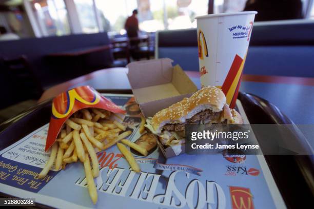 mcdonald's meal - mcdonald's stock pictures, royalty-free photos & images