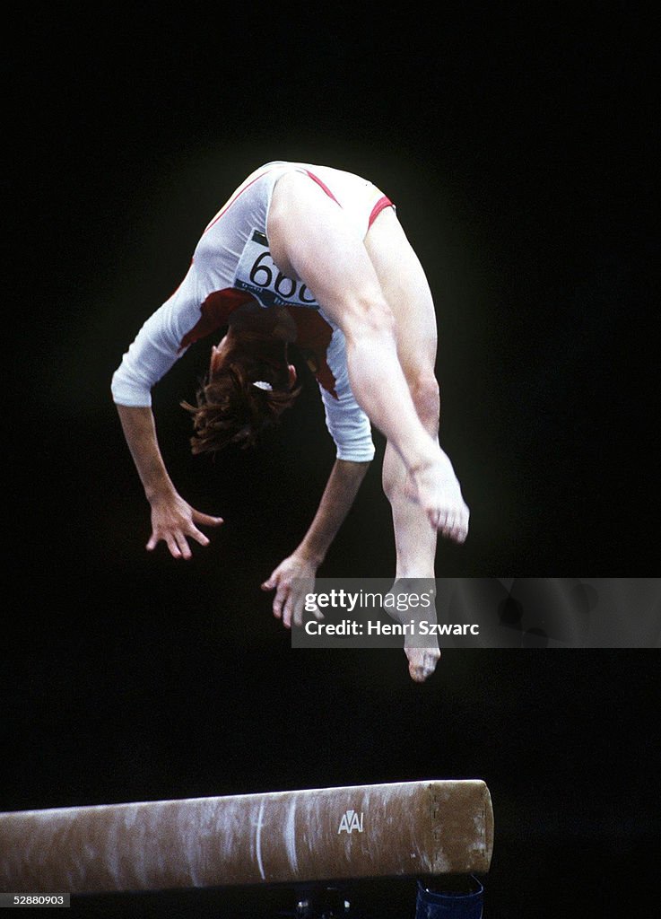 KUNSTTURNEN: Frauen ATLANTA 1996 25.7.96;Simona AMANAR/ROM