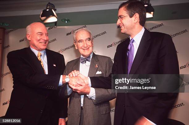 Father Ralph Roberts 38 Ralph J Roberts Photos & High Res Pictures - Getty Images