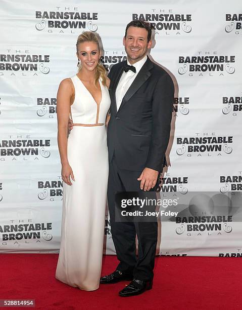 American football quarterback Tony Romo and wife Candice Crawford attend Barnstable Brown Kentucky Derby Eve Gala on May 06, 2016 in Louisville,...