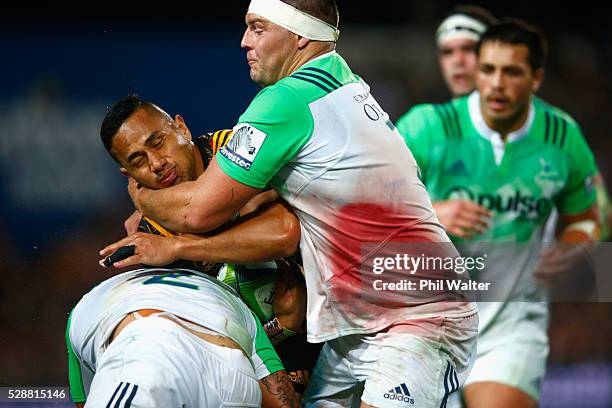 Tony Pulu of the Chiefs is tackled during the round 11 Super Rugby match between the Chiefs and the Highlanders on May 7, 2016 in Hamilton, New...