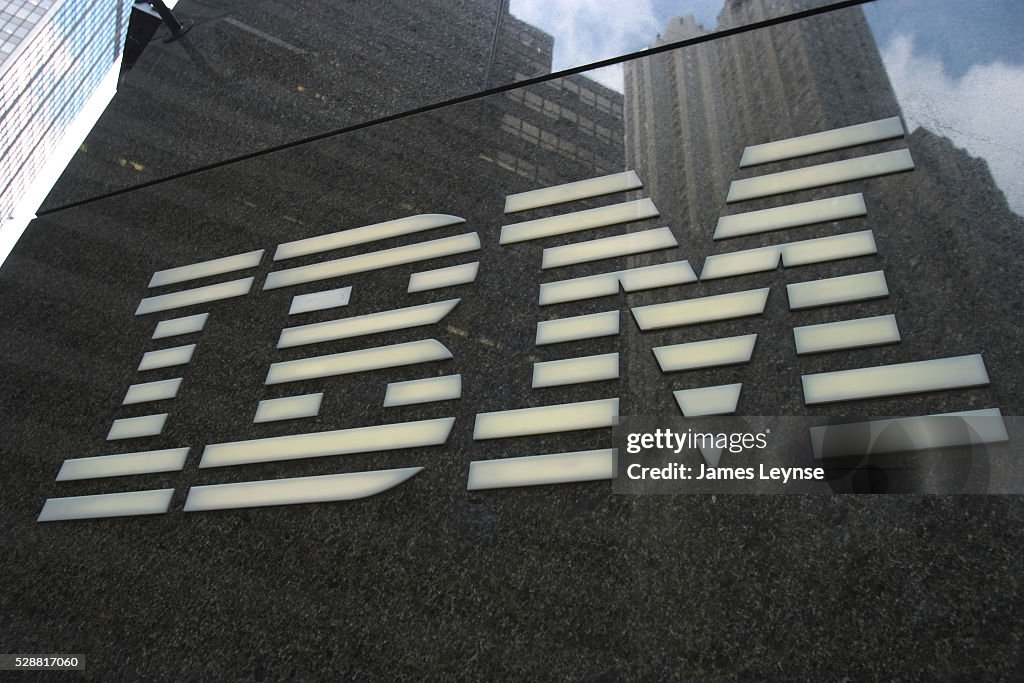 The IBM building at 590 Madison Ave at 57th Street. News Photo - Getty ...