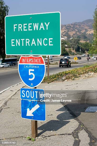 Freeway Label Sign 667 Los Angeles Freeway Sign Stock Photos, High-Res Pictures, and ...