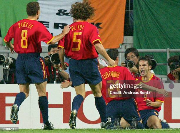 In JAPAN und KOREA, Suwon; MATCH 52/ACHTELFINALE/SPANIEN 3 n.E.; JUBEL ESP nach TOR zum 1:0 durch Fernando MORIENTES