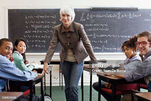 Female Math Professor Photos and Premium High Res Pictures - Getty Images