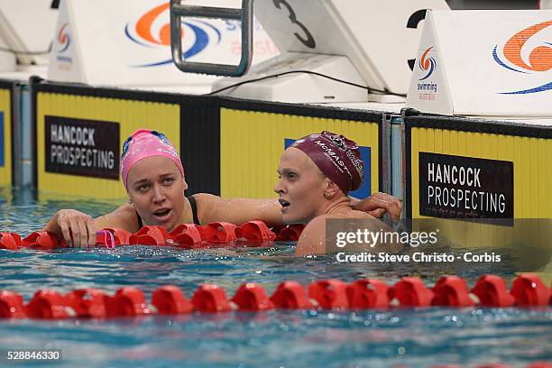 Tessa Wallace hugs Keryn McMaster after combating in the Women's 400m Individual Medley during the Hancock Prospecting Australian Swimming...