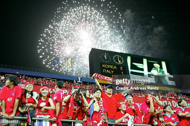 In JAPAN und KOREA, Daejeon; Match 56/ACHTELFINALE/KOREA 1 n.V.; KOR FAN/FANS