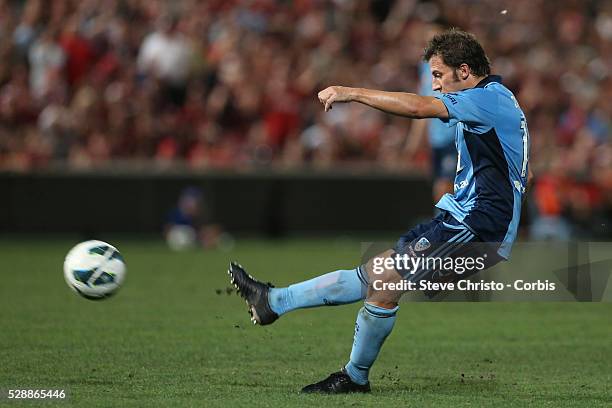 Sydney Derby - Sydney FC v Western Sydney Wanderers FC at Parramatta Stadium. Sydney's Alessandro Del Piero in action during the match. Sydney,...