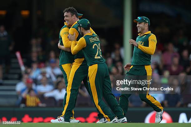 South Africa's Kyle Abbott celebrates the wicket of Marlon Samuels of the West Indies at the Sydney Cricket Ground. Sydney, Australia. Friday, 27th...