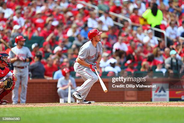 Jordan Pacheco of the Cincinnati Reds bats against the St. Louis Cardinals at Busch Stadium on April 17, 2016 in St. Louis, Missouri.