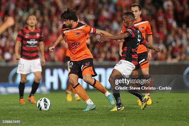 League semi final Western Sydney Wanderers FC v Brisbane Roar FC at Parramatta Stadium. Roars Thomas Boich gets away from Wanderers Youssouf Hersi ....