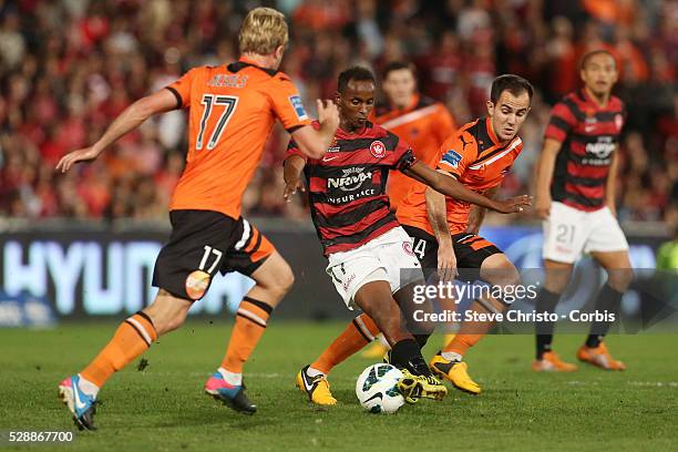 League semi final Western Sydney Wanderers FC v Brisbane Roar FC at Parramatta Stadium. Wanderers Youssouf Hersi in action. Friday 12th April 2013....