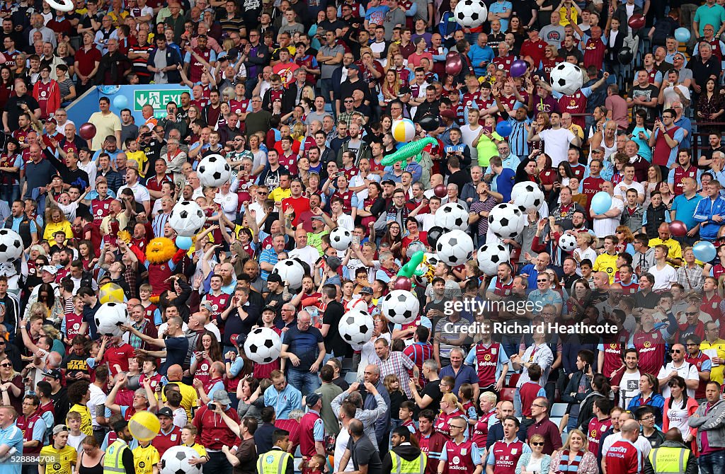 Aston Villa v Newcastle United - Premier League