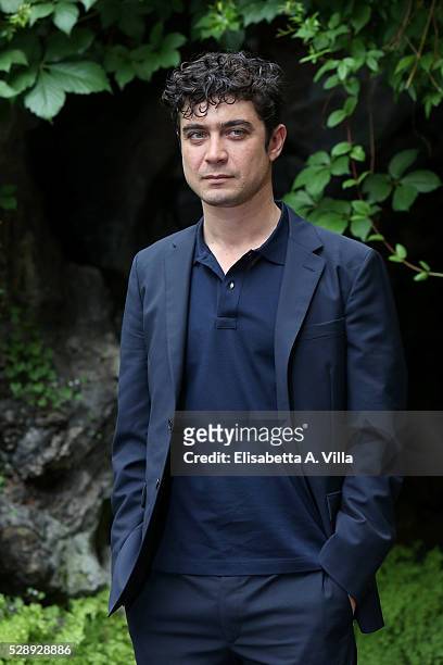 Riccardo Scamarcio attends a photocall for 'Pericle Il Nero' at Jardin De Russie on May 7, 2016 in Rome, Italy.