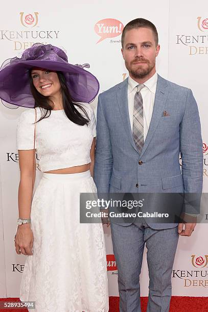 Cassandra Jean and actor Stephen Amell attend the 142nd Kentucky Derby at Churchill Downs on May 07, 2016 in Louisville, Kentucky.