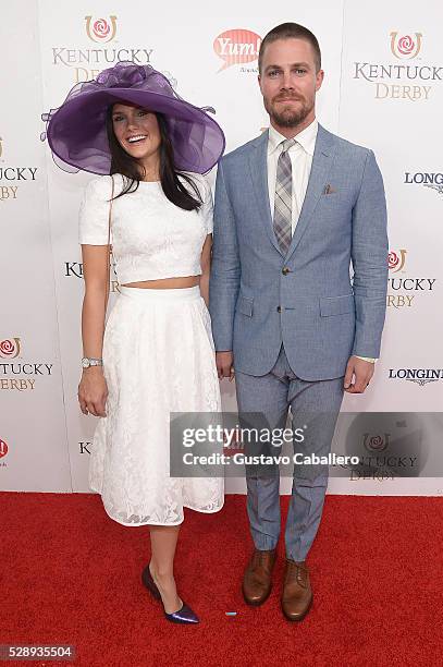 Cassandra Jean and actor Stephen Amell attend the 142nd Kentucky Derby at Churchill Downs on May 07, 2016 in Louisville, Kentucky.