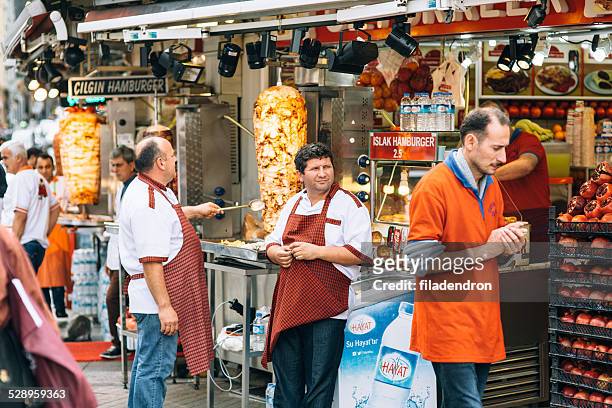doner kebab on taksim - doner kebab stock pictures, royalty-free photos & images