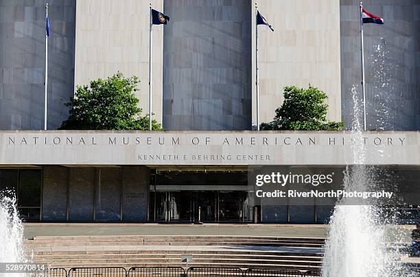 national museum of american history in washington dc - smithsonian institute stockfoto's en -beelden