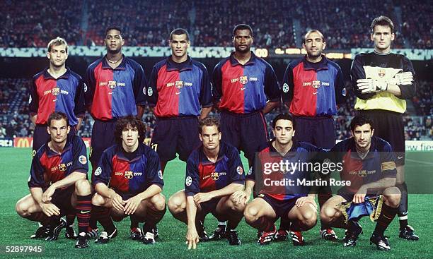 Barcelona/ESP; FC BARCELONA - HERTHA BSC BERLIN 3:1; hintere Reihe v.l.n.r.: GABRI, Patrick KLUIVERT, RIVALDO, Winston BOGARDE, ABELARDO Fernandez...