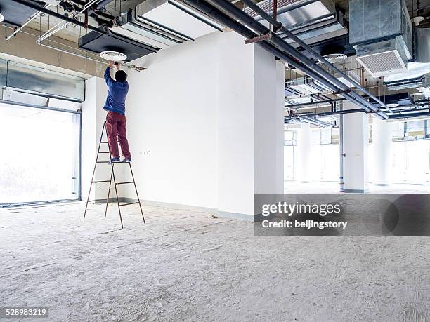 construction project manager - step ladder stock pictures, royalty-free photos & images
