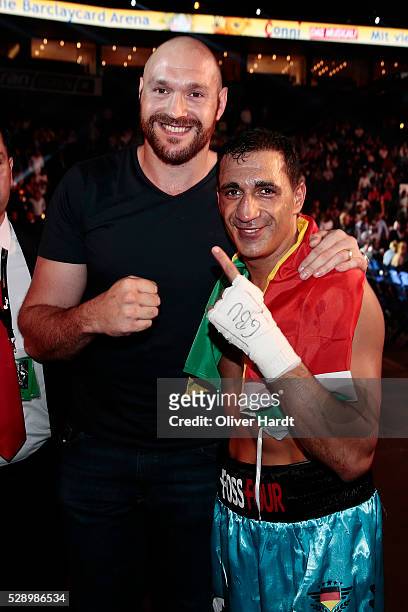 Ismail Oezen of Germany pose with Tyson Fury before the match Kubrat Pulev and Dereck Chisora during Heavyweight European Championship at Barclaycard...