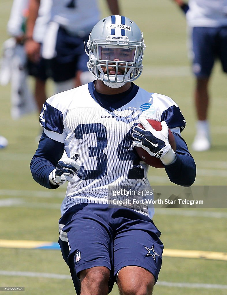 Dallas Cowboys running back Darius Jackson runs a drill during the Dallas Cowboys running back Darius Jackson runs a drill during the