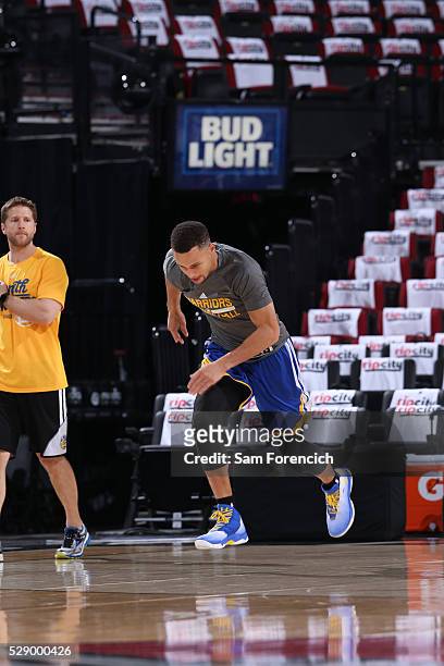 Stephen Curry of the Golden State Warriors warms up before the game against the Portland Trail Blazers in Game Three of the Western Conference...